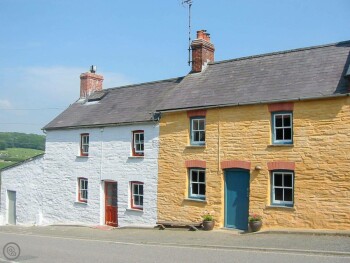 2 Penrhiw