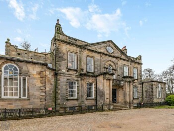 Airy Hill Manor - The Penthouse
