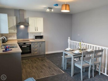 Apartment 3 The Beach Hut