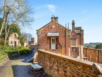Apartment At Llanerchydol Hall