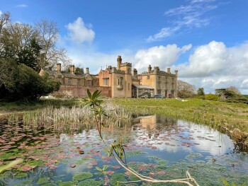 Apartment At Llanerchydol Hall
