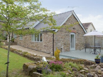 Applewood Mill Apartment