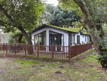 Azure Retreats - Beautiful Sea View