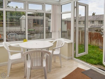 Breuddwydion Cymru (Welsh Dreams)