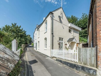 Bridles 20 Park Place