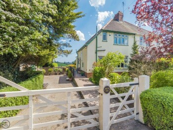 Bryn Tor - The Gardener's House