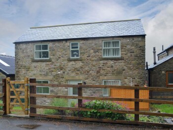 Bullions Farm Cottage
