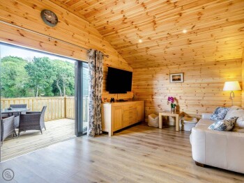 Cabin Hideaways, Glencraig