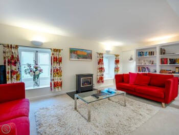 Campbells Close Apartment