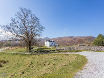 Canisp Studio Apartment