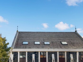 Chapel Court Loft Apartment