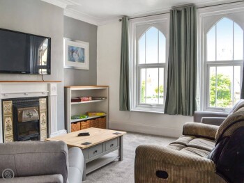 Church View Apartment