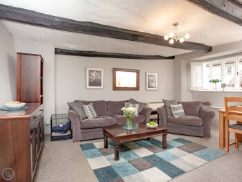 Coach House À La Mer