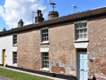 Cooper's Riverside Cottage