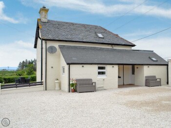 Cuillin View Apartment