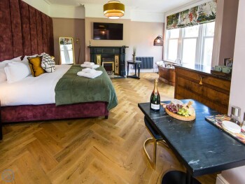 Dragon Villas - The Royal Suite