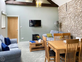 Harebell Hill – Jericho Farm