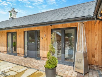 Hole Farm - Stable Cottage