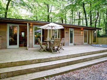 Huccaby Lodge - 3 Indio Lake