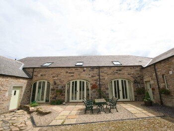 Lambley Farm-The Coach House