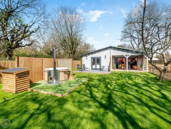 Little Yew Tree Lodge