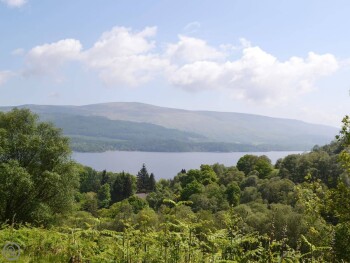 Loch Chon