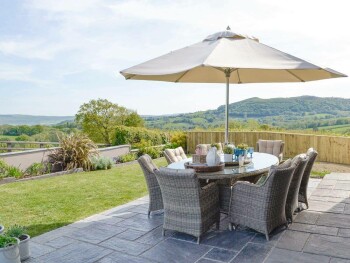 Maes Y Bryn Farmhouse