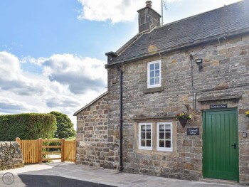 Manifold View Cottage