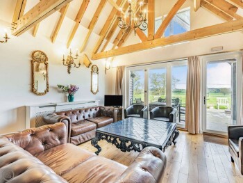 Mill House On The Brooks