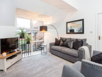 Minsters Reach Apartment Four