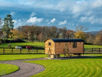 Monkwood Shepherds Hut