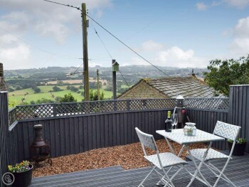 Near Bank View Cottage