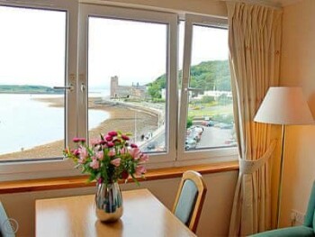 No 1 Esplanade Court