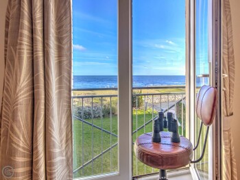 No.10 The Links Apartments