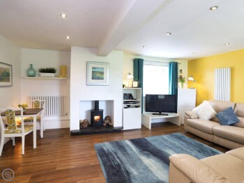 North Star Apartment