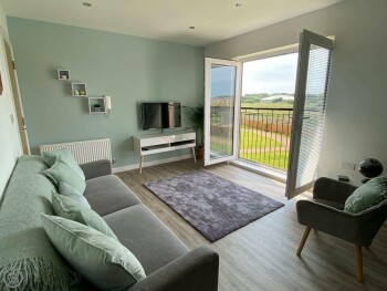 Pavillion Gardens Apartment