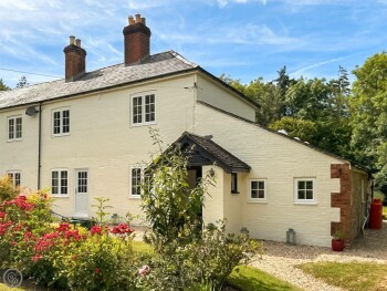 Pigeon Coo Farmhouse