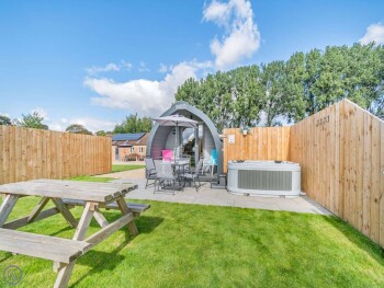 Pod One The Berkshire