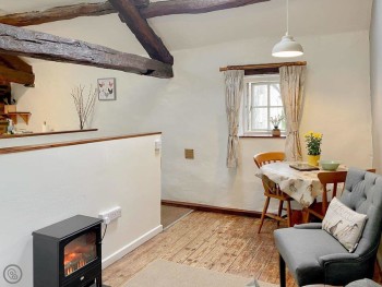 Rebecca Puddle Duck Cottage