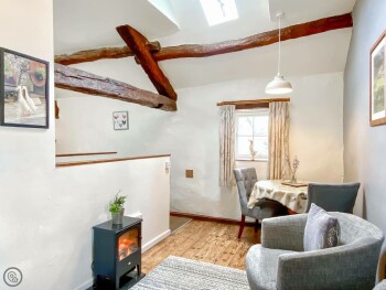 Rebecca Puddle Duck Cottage