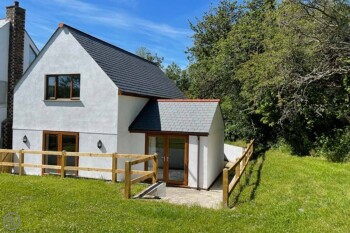 Robins Rest (Goonhaven)