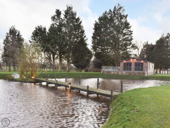 Rupert's Retreat At Retreat By The Bowers