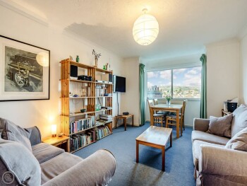 Sandringham Court Flat 4