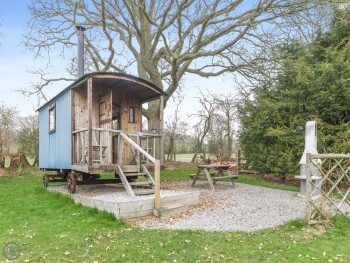 Shepherds Hut 64 Hopesay
