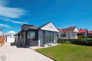 Sound Of The Sea (Swn Y Mor)