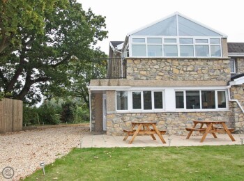 Springfield Court - Lakeside