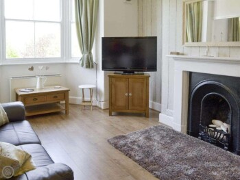 St Martins Square Apartment 2