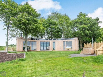 The Curve At Caerlaverock Estate