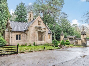The Gate House Lodge