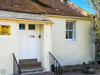 The Old Baron's Courthouse